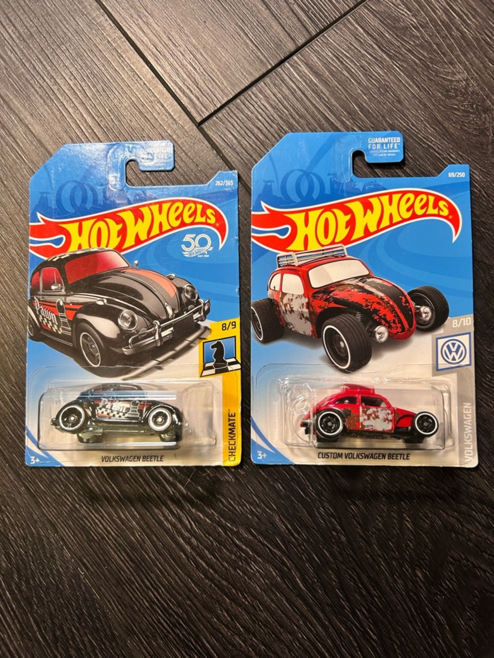 Hot Wheels Volkswagen Beetle set of 2